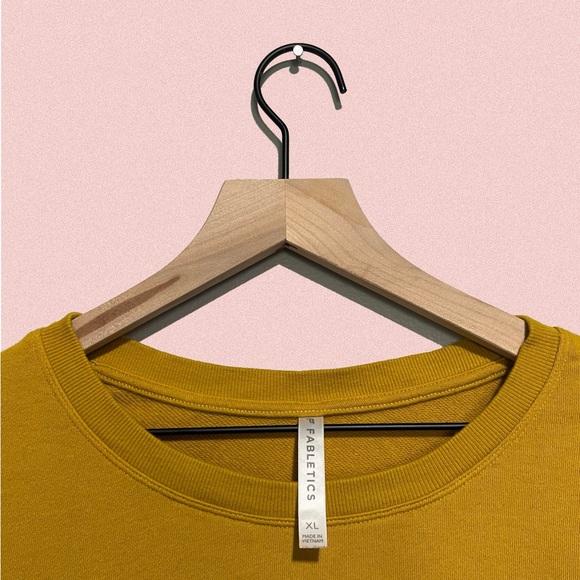 FABLETICS Cropped Terry Tee - Picture 3 of 4